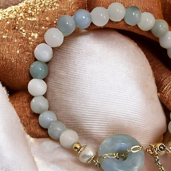 🆕️Natural Jade Beaded Adjustable Bracelet With Freshwater Pearl & Gold Chain - Picture 6 of 13